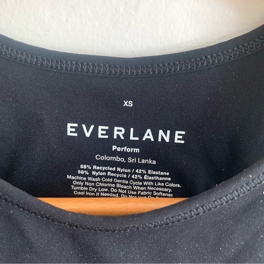 New Everlane The Perform Tank in Black Size XS - Picture 3 of 8